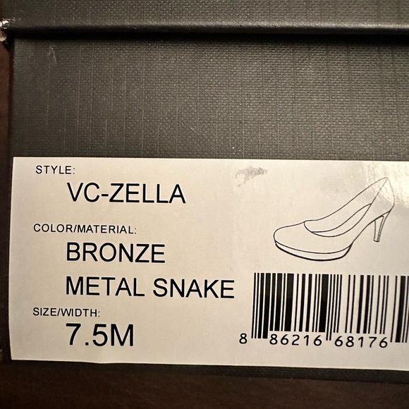 Brand new Vince Camuto Pumps - Picture 5 of 5